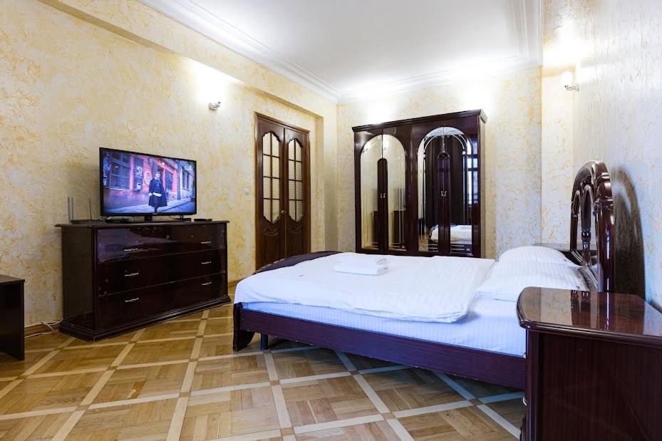 Apartment Arena City 911 Kyiv Exterior foto